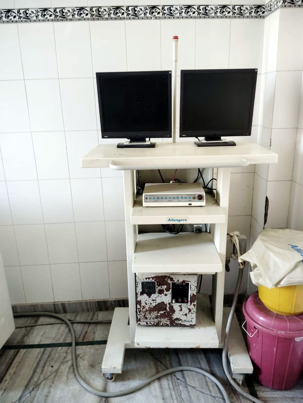 Allengers twin-monitor C-arm imaging workstation at Narayan Hospital